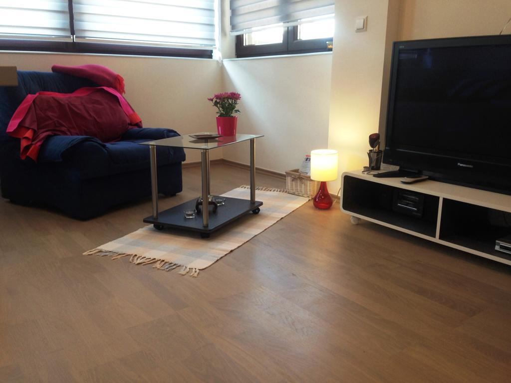 Dea'S Studio Apartment SJJ Zimmer foto